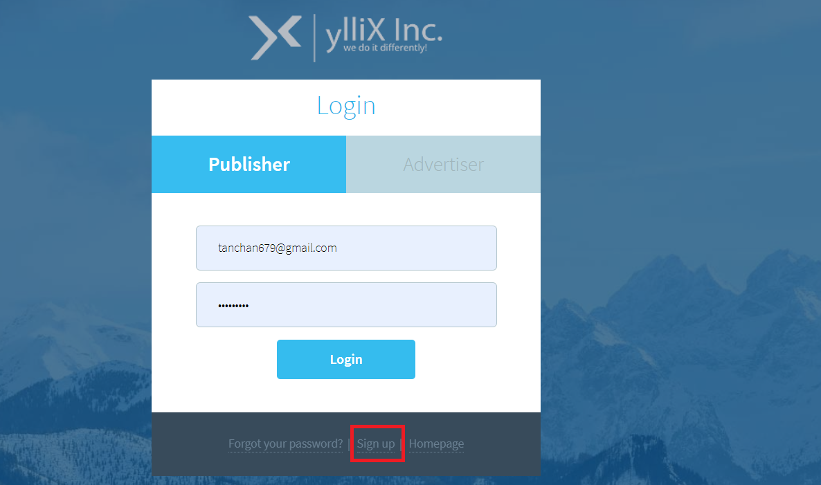 Truy cập yllix.com sau đó bấm login