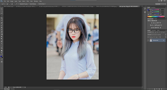 Nếu bạn đang tìm một cách xóa nền ảnh trong Photoshop nhanh nhất, hãy thử những kỹ thuật mới trong năm 2024! Với các công cụ đẩy mạnh và tính năng tự động, việc xóa nền ảnh sẽ trở nên dễ dàng hơn bao giờ hết. Bạn sẽ có nhiều thời gian hơn để tập trung vào chỉnh sửa chi tiết trong bức ảnh của mình.